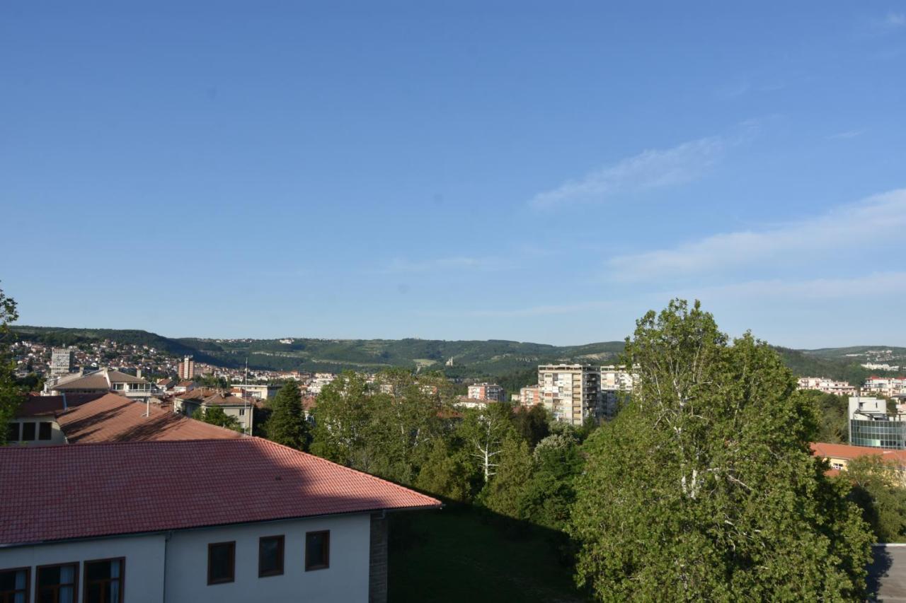 Tarnovo Studios City Center Велико-Тирново Екстер'єр фото