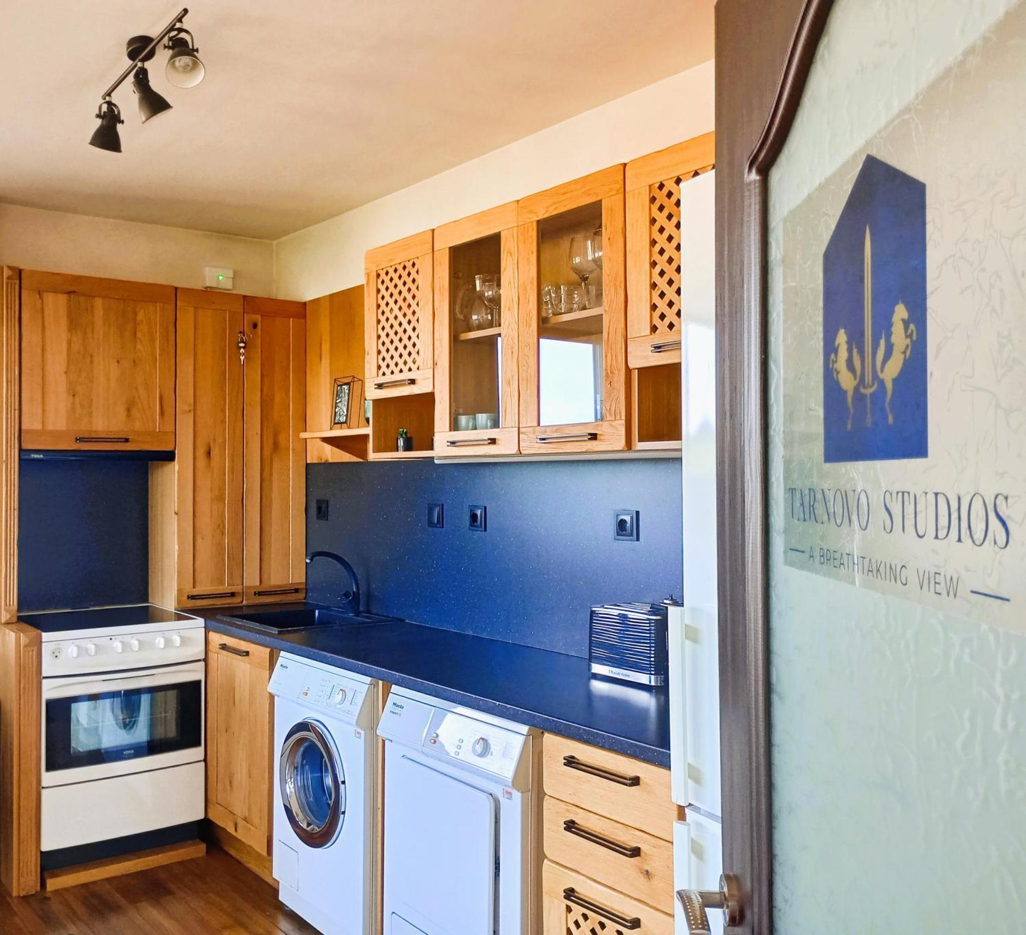 Tarnovo Studios City Center Велико-Тирново Екстер'єр фото