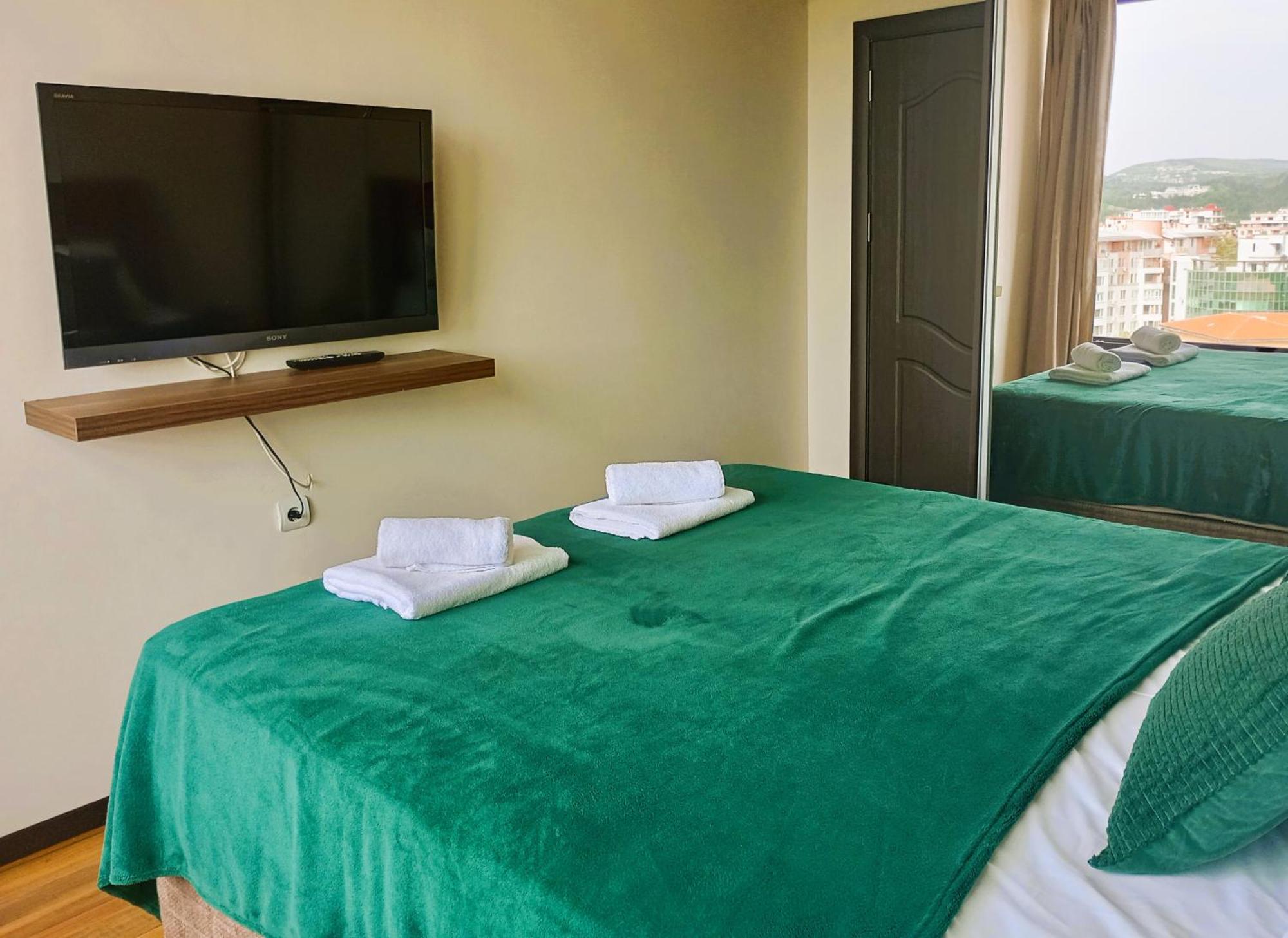 Tarnovo Studios City Center Велико-Тирново Екстер'єр фото